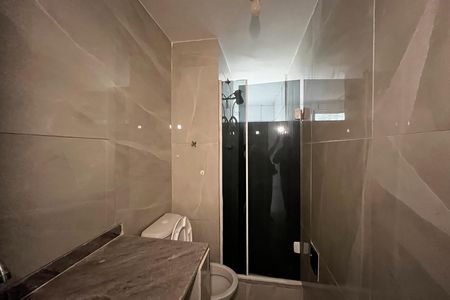 Apartamento para alugar com 48m², 2 quartos e 1 vaga Apartamento para alugar com 48m², 2 quartos e 1 vagaBanheiro Social