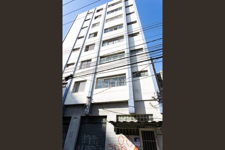 Apartamento para alugar com 67m², 2 quartos e sem vagaFachada 