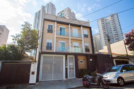 Casa de condomínio à venda com 72m², 1 quarto e 1 vaga Casa de condomínio à venda com 72m², 1 quarto e 1 vagaFachada