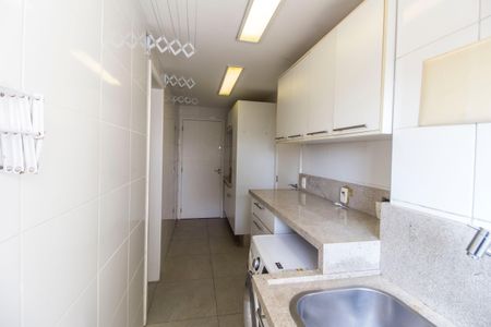 Apartamento à venda com 202m², 3 quartos e 3 vagasÁrea de Serviço