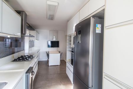 Apartamento à venda com 202m², 3 quartos e 3 vagasCozinha