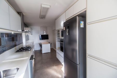 Apartamento à venda com 202m², 3 quartos e 3 vagasCozinha