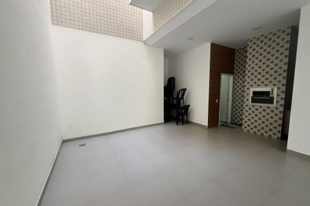Apartamento à venda com 35m², 1 quarto e 1 vagaÁrea comum