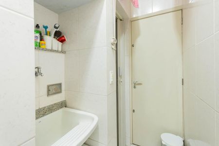 Apartamento à venda com 79m², 2 quartos e 1 vaga Apartamento à venda com 79m², 2 quartos e 1 vagaÁrea de Serviço