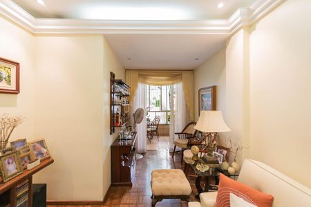 Apartamento à venda com 79m², 2 quartos e 1 vaga Apartamento à venda com 79m², 2 quartos e 1 vagaSala