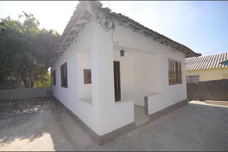 Casa para alugar com 75m², 2 quartos e 1 vagaFachada