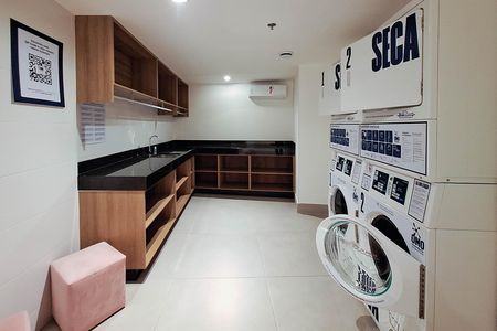 Studio à venda com 40m², 1 quarto e sem vagaÁrea comum