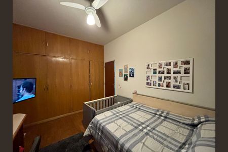 Apartamento à venda com 150m², 4 quartos e 1 vagaQuarto 2