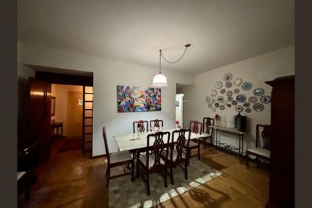 Apartamento à venda com 150m², 4 quartos e 1 vagaSala