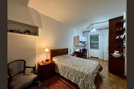 Apartamento à venda com 150m², 4 quartos e 1 vagaSuíte