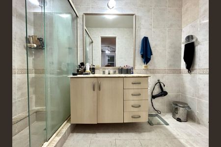 Apartamento à venda com 150m², 4 quartos e 1 vagaSuíte Banheiro