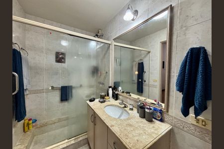 Apartamento à venda com 150m², 4 quartos e 1 vagaSuíte Banheiro