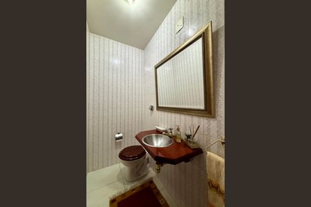 Apartamento à venda com 150m², 4 quartos e 1 vagaLavabo