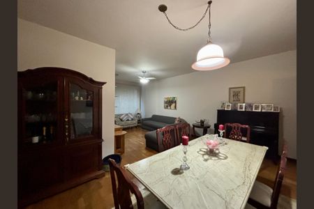 Apartamento à venda com 150m², 4 quartos e 1 vagaSala