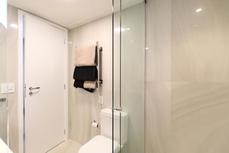 Apartamento à venda com 157m², 3 quartos e 2 vagasBanheiro da Suíte 3