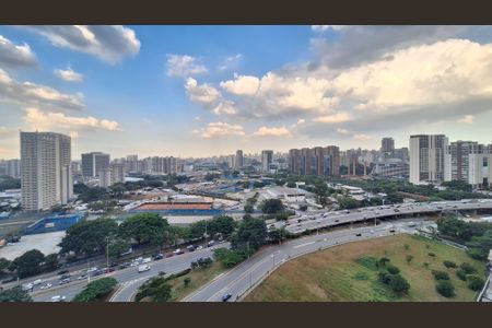Vista  de apartamento à venda com 3 quartos, 157m² em Perdizes, São Paulo