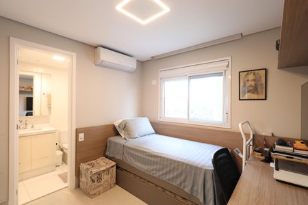 Apartamento à venda com 157m², 3 quartos e 2 vagasSuite 1