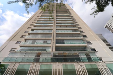 Apartamento à venda com 157m², 3 quartos e 2 vagasFachada 