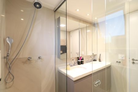 Apartamento à venda com 157m², 3 quartos e 2 vagasBanheiro da Suíte 3