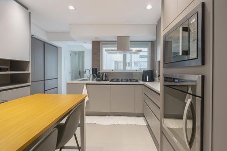 Apartamento à venda com 157m², 3 quartos e 2 vagasCozinha