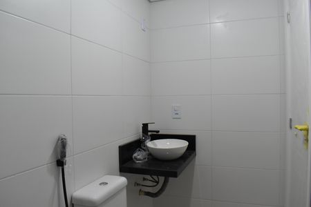 Casa à venda com 143m², 3 quartos e 2 vagasBanheiro da Suíte 2