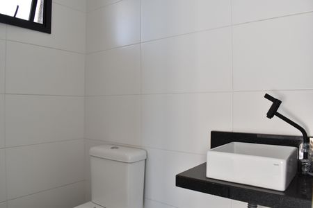 Casa à venda com 143m², 3 quartos e 2 vagasTerraço - Lavabo 