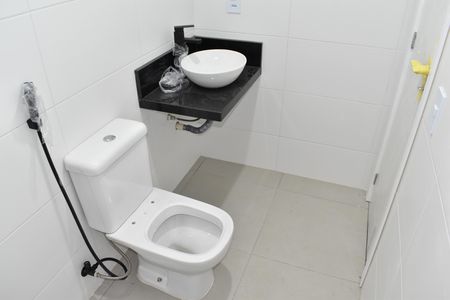 Casa à venda com 143m², 3 quartos e 2 vagasBanheiro da Suíte 2