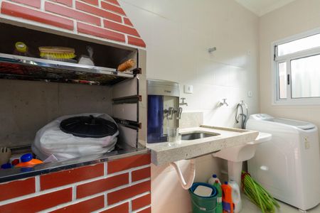 Casa à venda com 525m², 3 quartos e sem vagaCasa 1: Área de Serviço