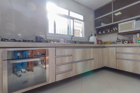 Casa à venda com 525m², 3 quartos e sem vagaCasa 1: Cozinha
