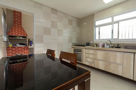 Casa à venda com 525m², 3 quartos e sem vagaCasa 1: Cozinha