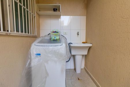 Casa à venda com 525m², 3 quartos e sem vagaCasa 2: Área de Serviço