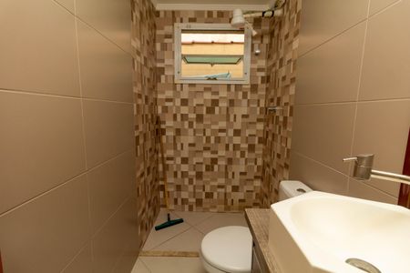 Casa à venda com 525m², 3 quartos e sem vagaCasa 2: Banheiro