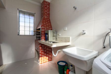 Casa à venda com 525m², 3 quartos e sem vagaCasa 1: Área de Serviço