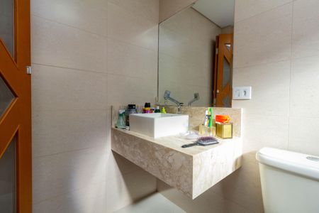 Casa à venda com 525m², 3 quartos e sem vagaCasa 1: Banheiro