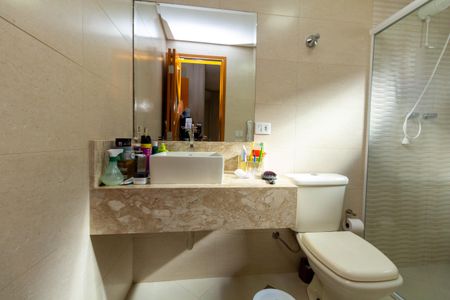 Casa à venda com 525m², 3 quartos e sem vagaCasa 1: Banheiro