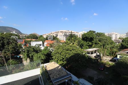Apartamento à venda com 98m², 2 quartos e 2 vagasVaranda Vista