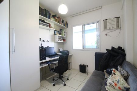 Apartamento à venda com 98m², 2 quartos e 2 vagasQuarto