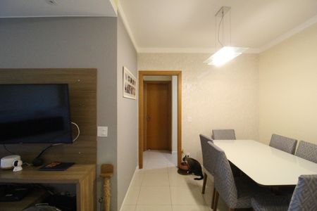 Apartamento à venda com 98m², 2 quartos e 2 vagasSala
