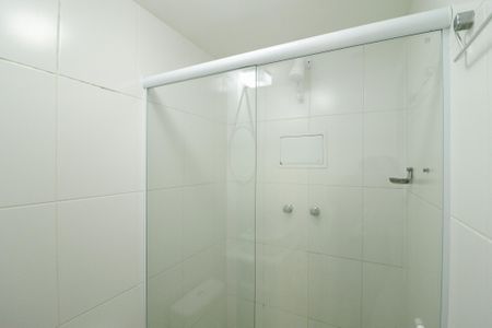 Studio à venda com 30m², 0 quarto e 1 vaga Studio à venda com 30m², 0 quarto e 1 vagaBanheiro Social