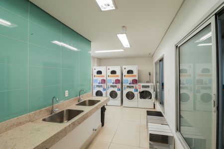 Studio à venda com 30m², 0 quarto e 1 vaga Studio à venda com 30m², 0 quarto e 1 vagaLavanderia