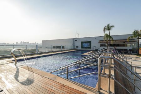 Studio à venda com 30m², 0 quarto e 1 vaga Studio à venda com 30m², 0 quarto e 1 vagaÁrea comum - Piscina