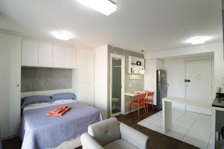 Studio à venda com 30m², 0 quarto e 1 vaga Studio à venda com 30m², 0 quarto e 1 vagaStudio