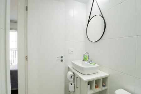 Studio à venda com 30m², 0 quarto e 1 vaga Studio à venda com 30m², 0 quarto e 1 vagaBanheiro Social