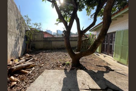 Casa à venda com 199m², 4 quartos e 4 vagasQuintal