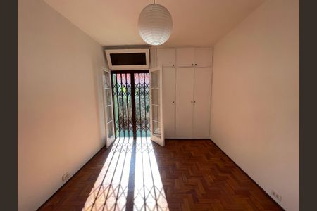 Casa à venda com 199m², 4 quartos e 4 vagasQuarto 1