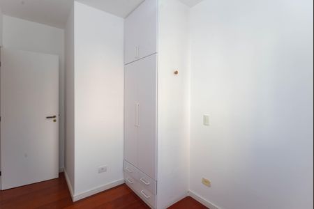 Apartamento à venda com 82m², 3 quartos e 2 vagas Apartamento à venda com 82m², 3 quartos e 2 vagasQuarto 2