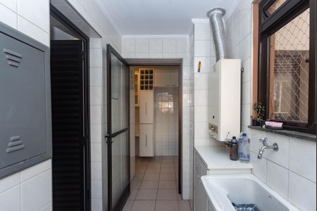 Apartamento à venda com 82m², 3 quartos e 2 vagas Apartamento à venda com 82m², 3 quartos e 2 vagasÁrea de Serviço