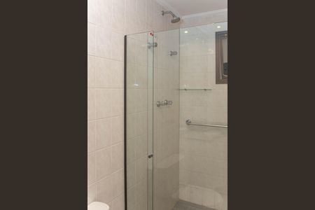 Apartamento à venda com 82m², 3 quartos e 2 vagas Apartamento à venda com 82m², 3 quartos e 2 vagasBanheiro Social