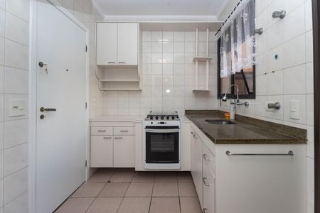 Apartamento à venda com 82m², 3 quartos e 2 vagas Apartamento à venda com 82m², 3 quartos e 2 vagasCozinha