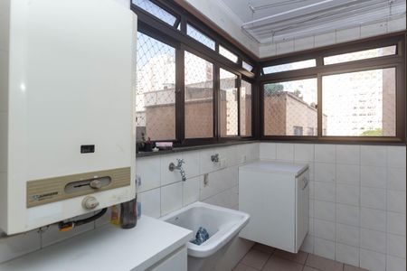 Apartamento à venda com 82m², 3 quartos e 2 vagas Apartamento à venda com 82m², 3 quartos e 2 vagasÁrea de Serviço
